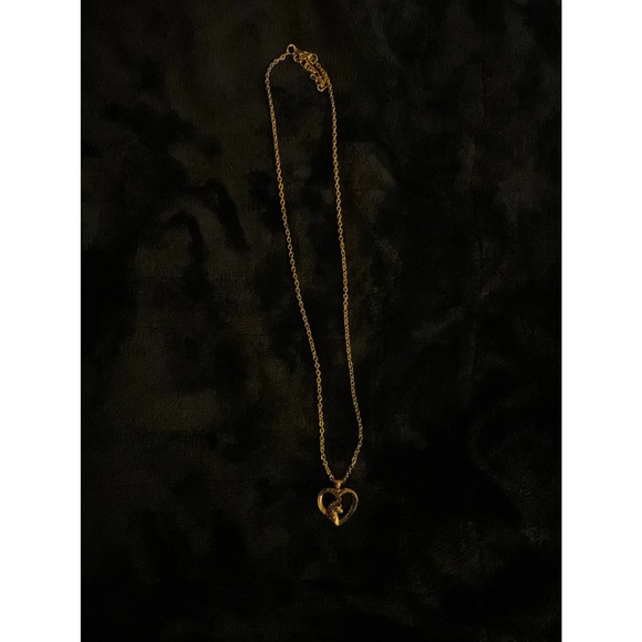 Unicorn in a heart pendant necklace.  0201 - Picture 1 of 5